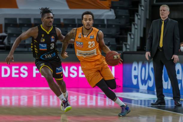 信任彼此时 信任彼此时